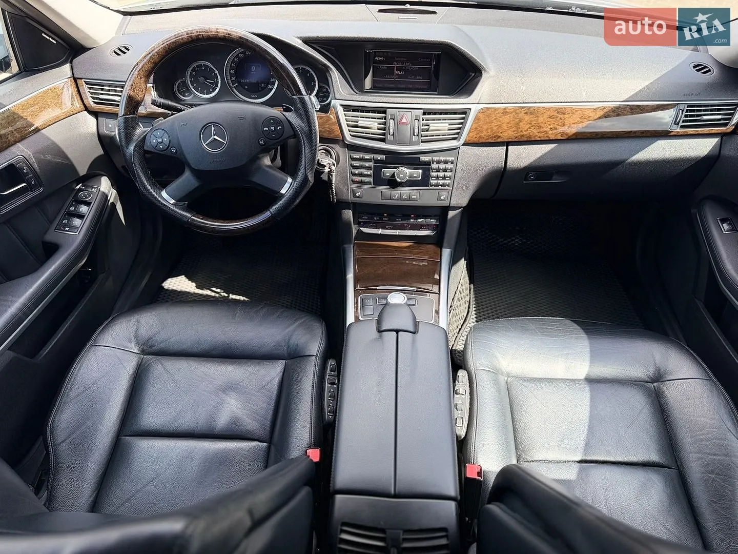 2012 Mercedes-Benz E-klasse - мініатюра 10