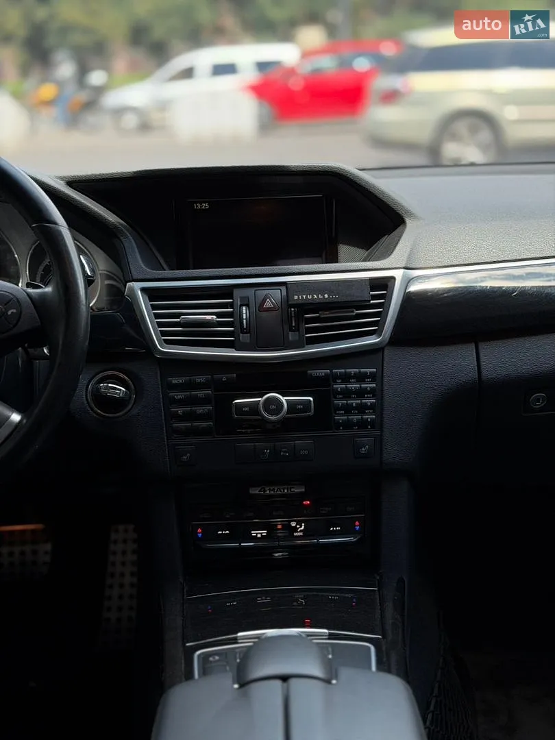 2011 Mercedes-Benz E-klasse - мініатюра 12