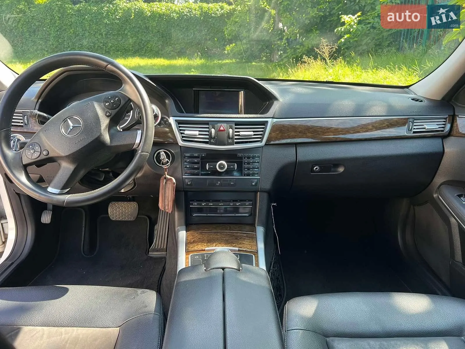 2012 Mercedes-Benz E-klasse - мініатюра 17
