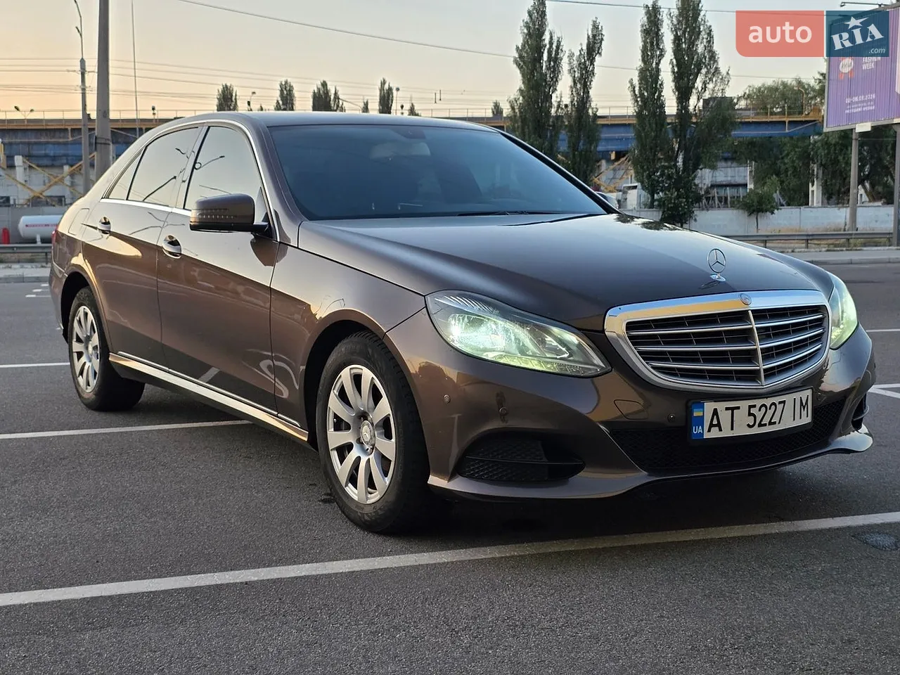 2013 Mercedes-Benz E-klasse - мініатюра 17