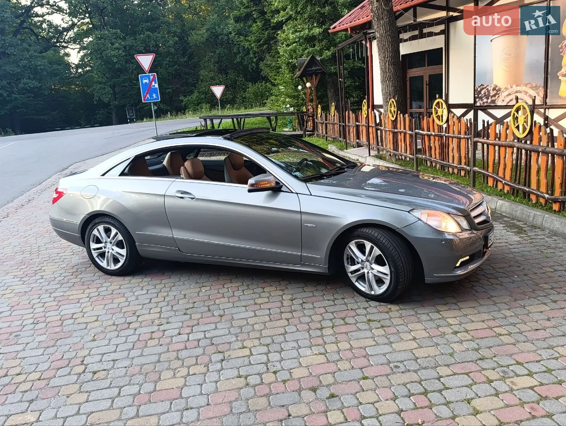 2010 Mercedes-Benz E-klasse - мініатюра 11