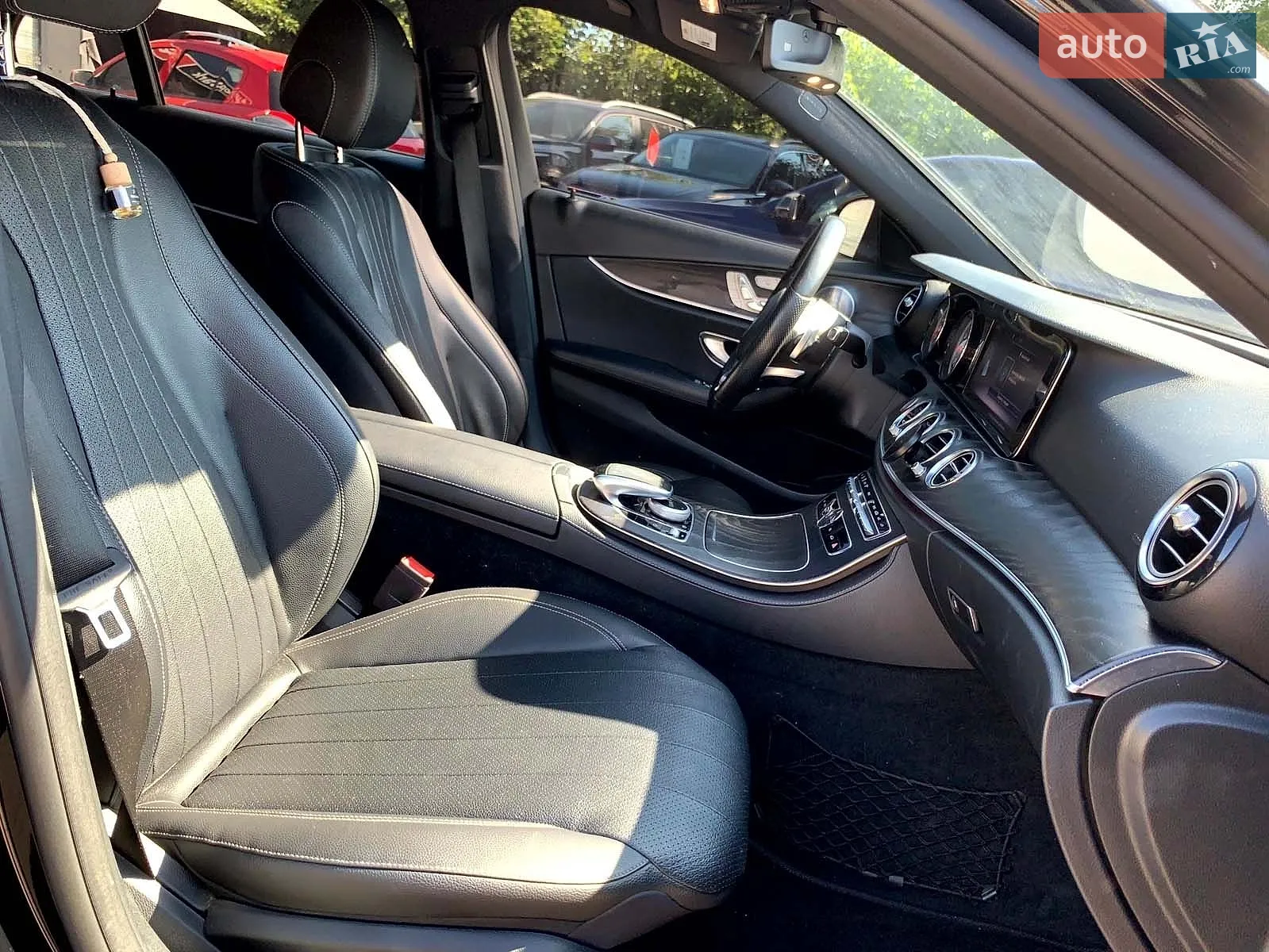 2017 Mercedes-Benz E-klasse - мініатюра 31
