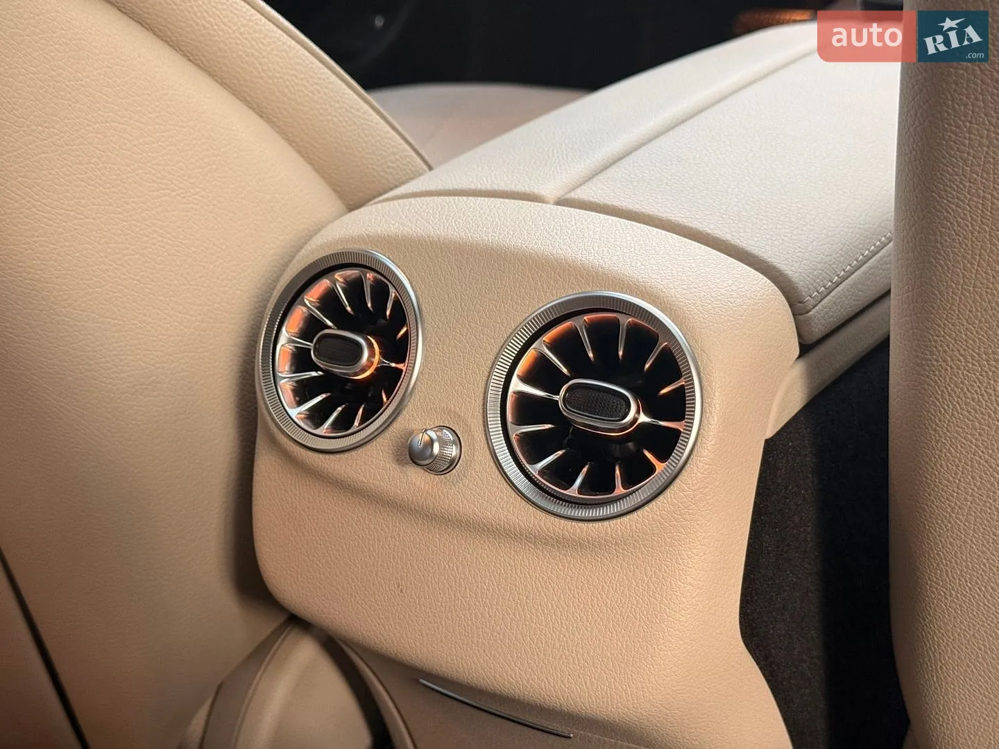 2018 Mercedes-Benz E-klasse - мініатюра 28