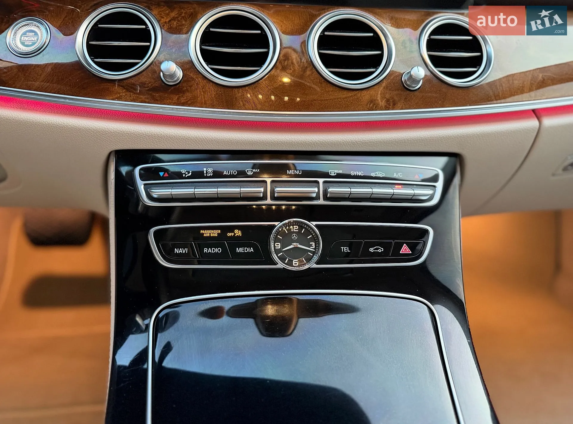 2016 Mercedes-Benz E-klasse - мініатюра 36