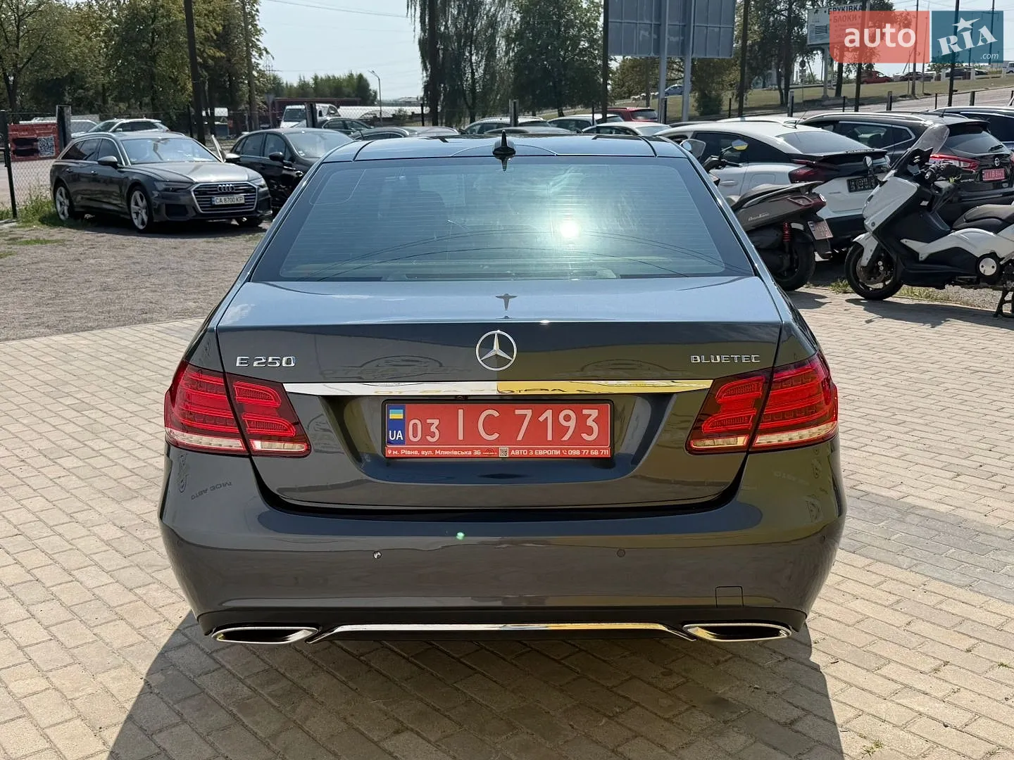 2015 Mercedes-Benz E-klasse - мініатюра 8