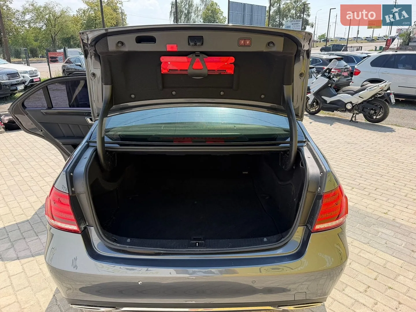 2015 Mercedes-Benz E-klasse - мініатюра 17