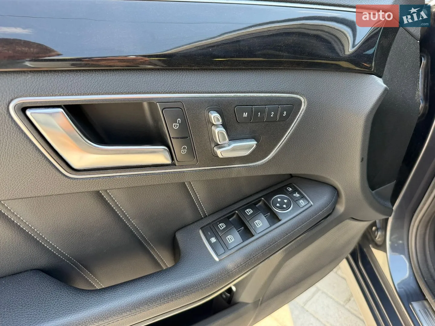 2015 Mercedes-Benz E-klasse - мініатюра 19