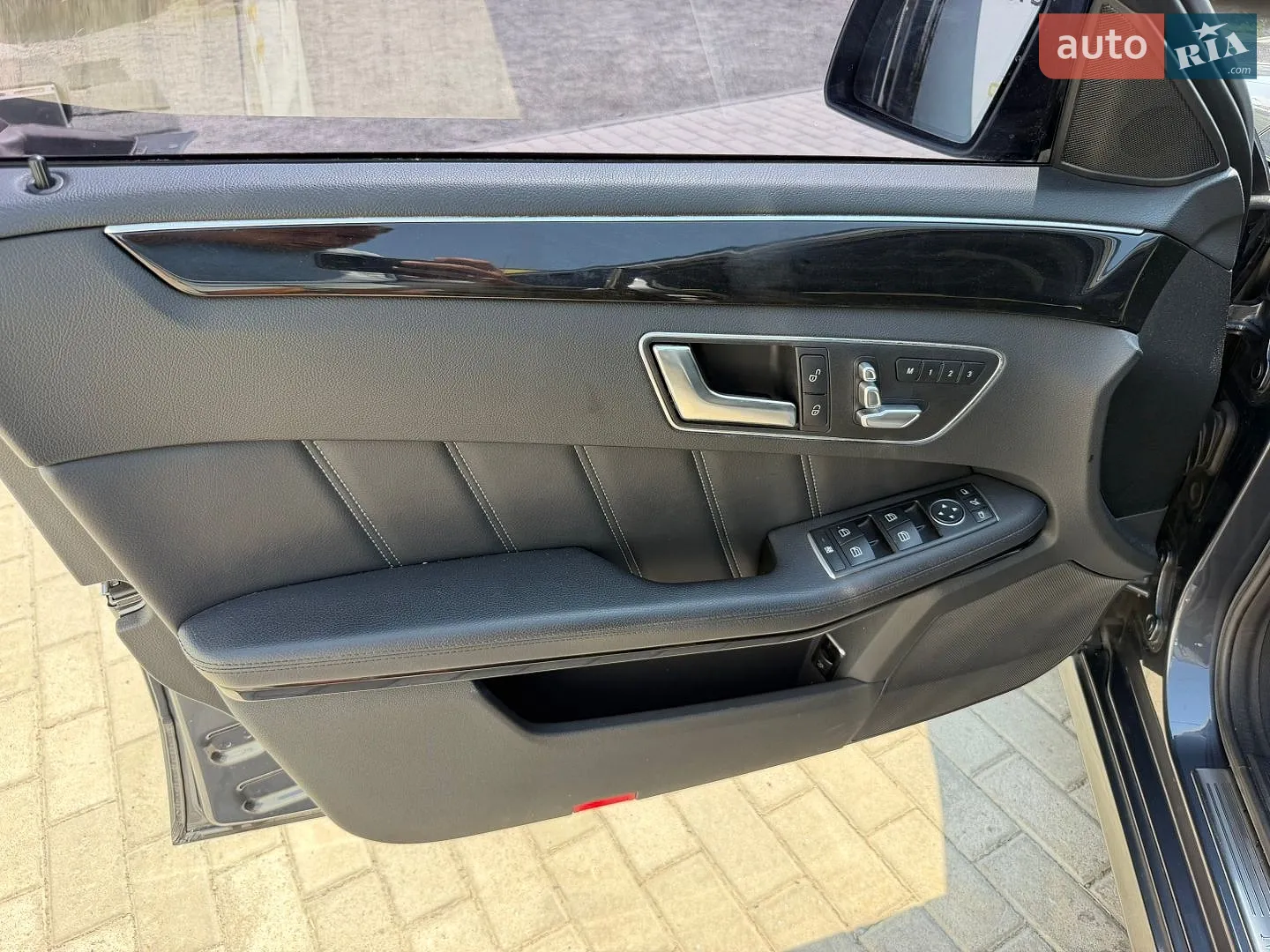 2015 Mercedes-Benz E-klasse - мініатюра 20