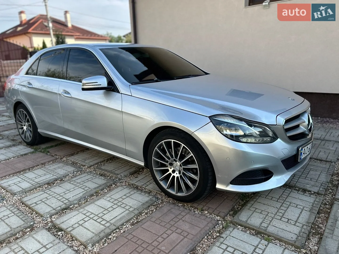 2013 Mercedes-Benz E-klasse - мініатюра 12