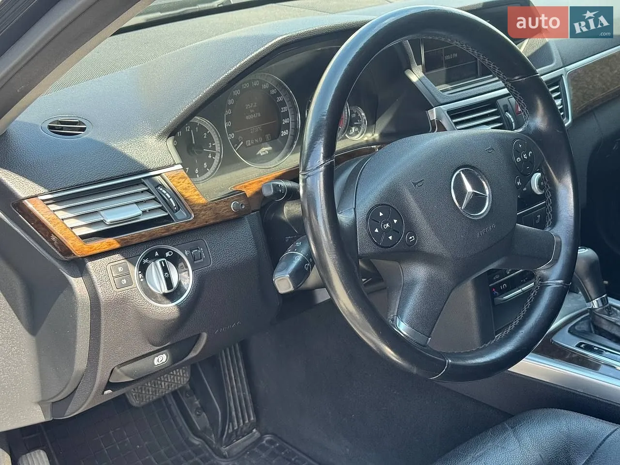 2010 Mercedes-Benz E-klasse - мініатюра 9