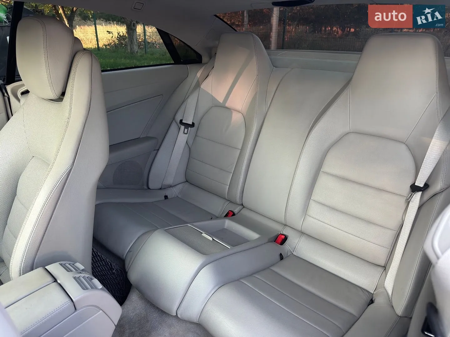 2010 Mercedes-Benz E-klasse - мініатюра 19