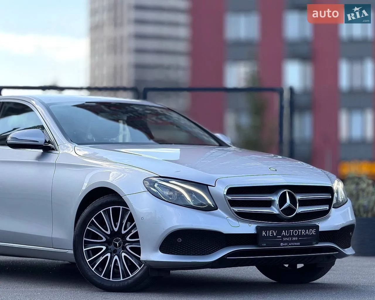 2016 Mercedes-Benz E-klasse - мініатюра 3
