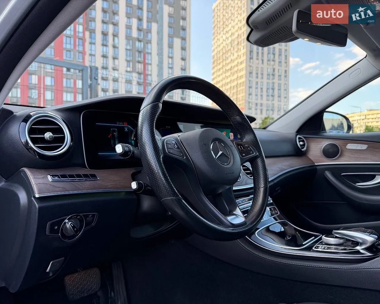 2016 Mercedes-Benz E-klasse - мініатюра 40
