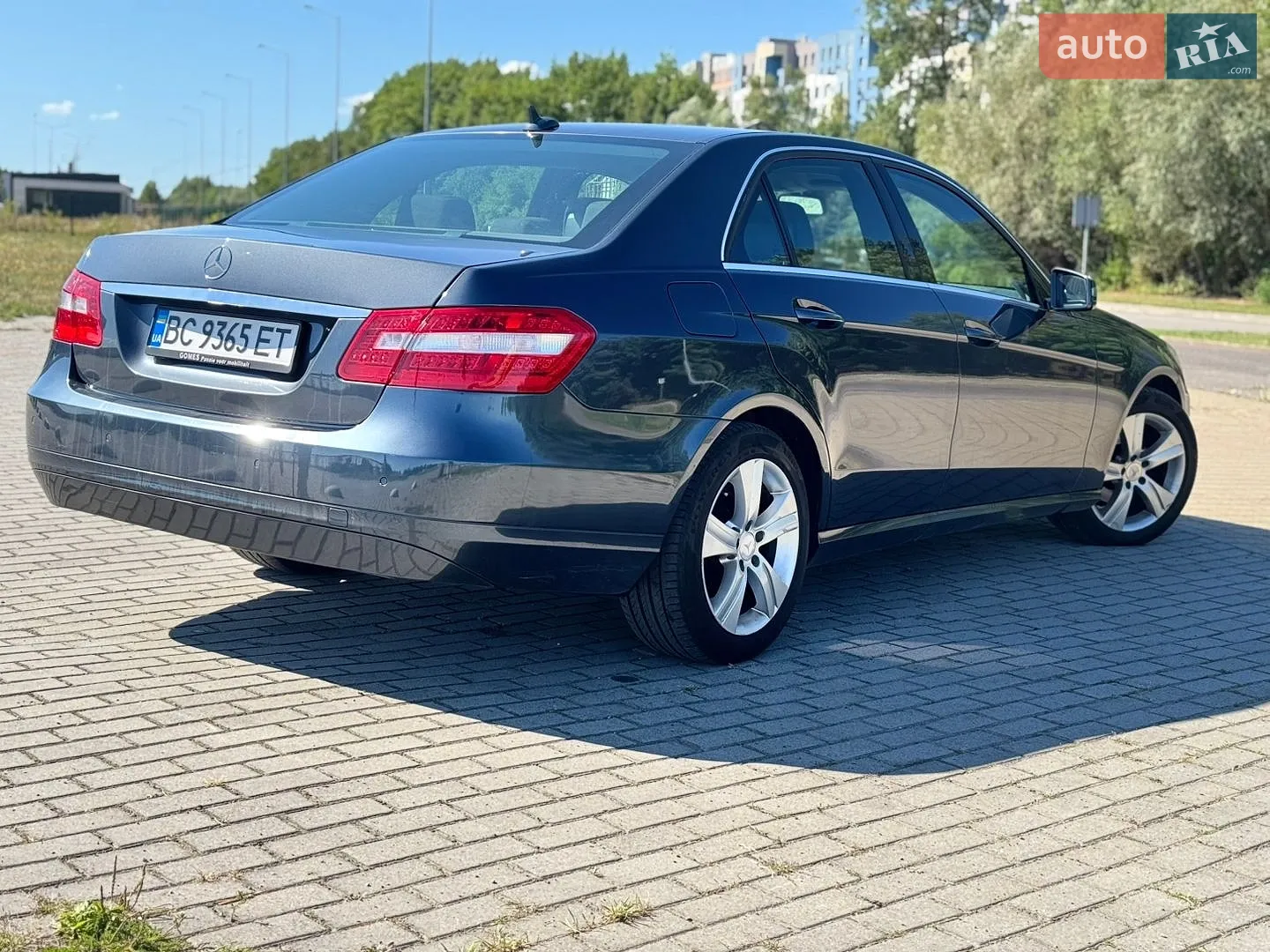 2012 Mercedes-Benz E-klasse - мініатюра 12