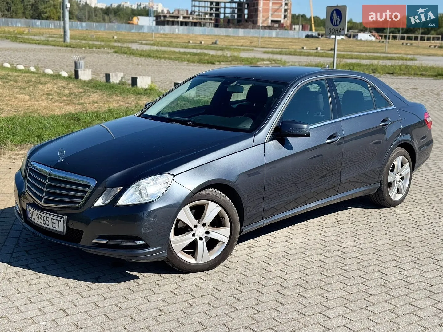 2012 Mercedes-Benz E-klasse - мініатюра 20