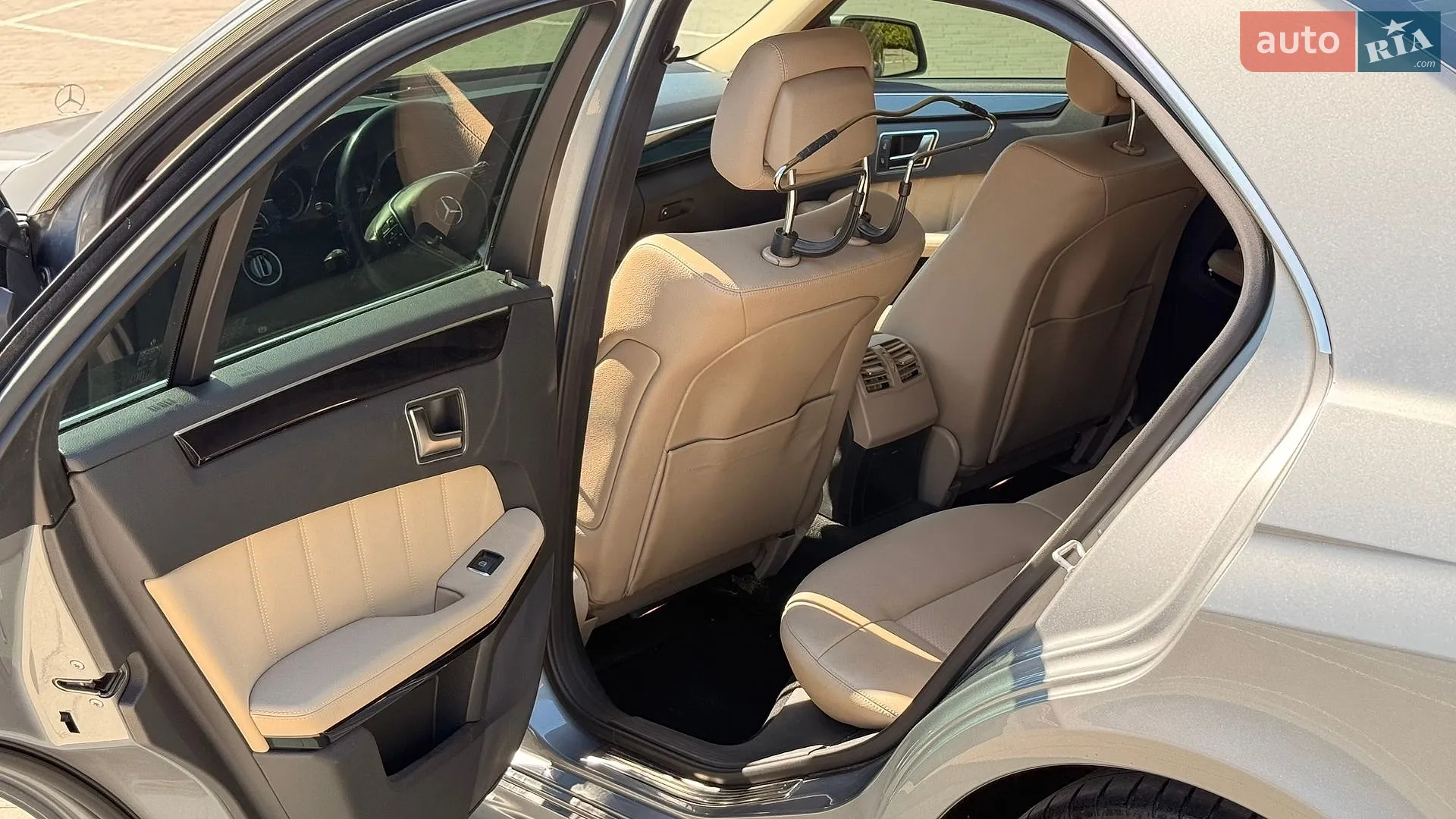 2012 Mercedes-Benz E-klasse - мініатюра 19