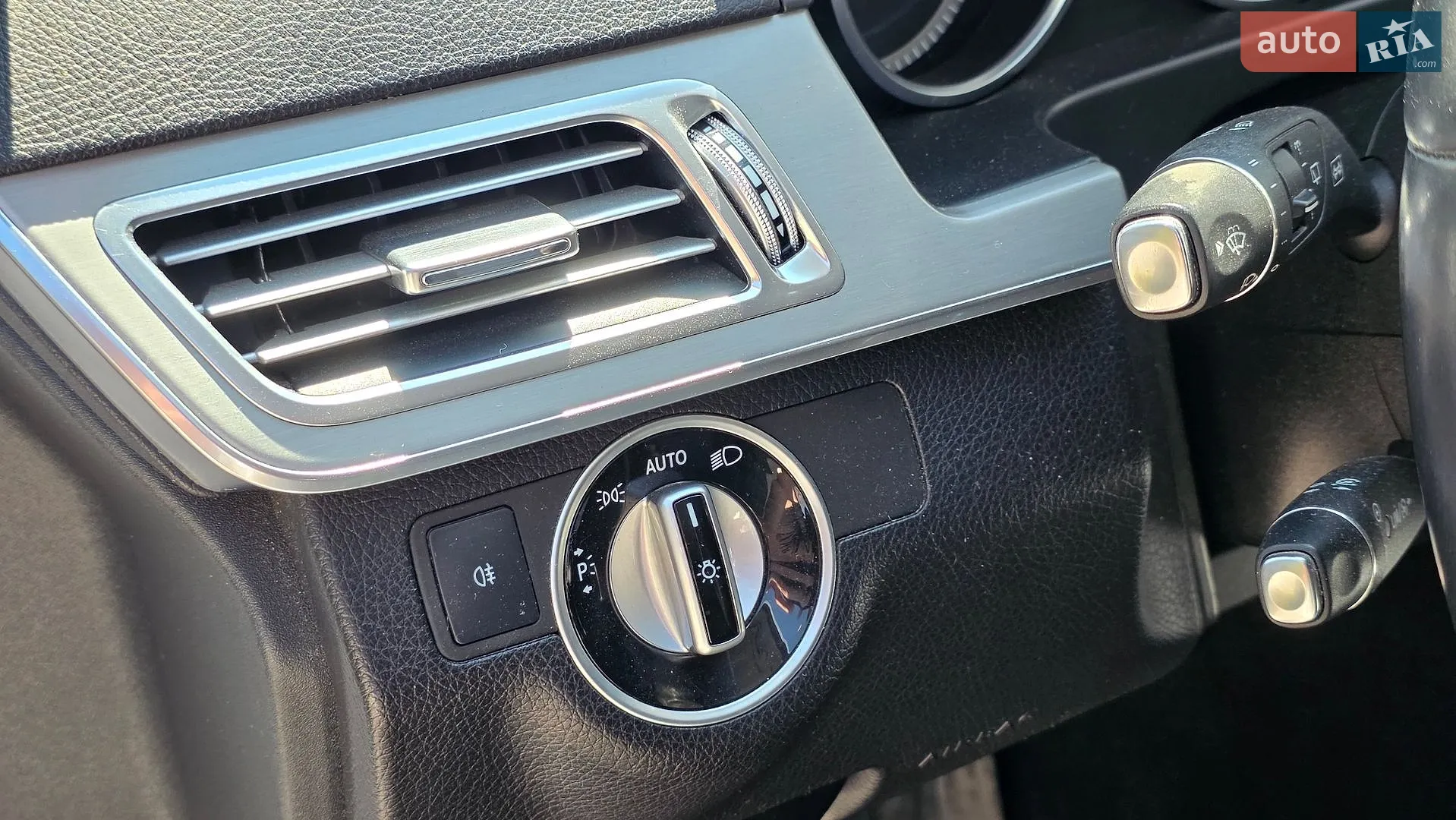 2015 Mercedes-Benz E-klasse - мініатюра 15