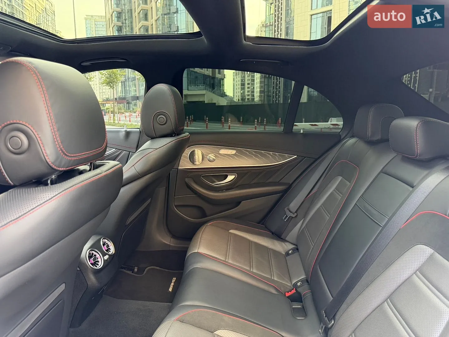 2021 Mercedes-Benz E-klasse - мініатюра 90
