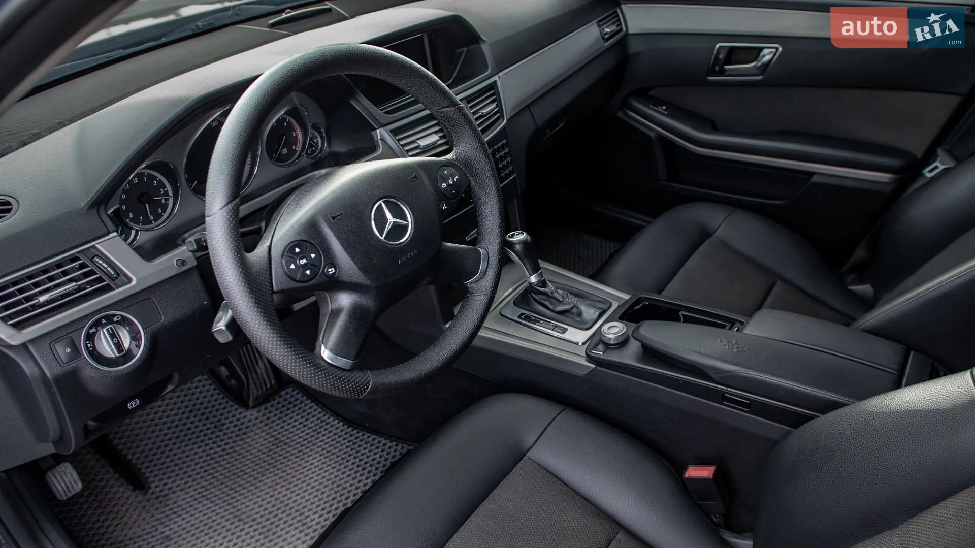 2011 Mercedes-Benz E-klasse - мініатюра 19