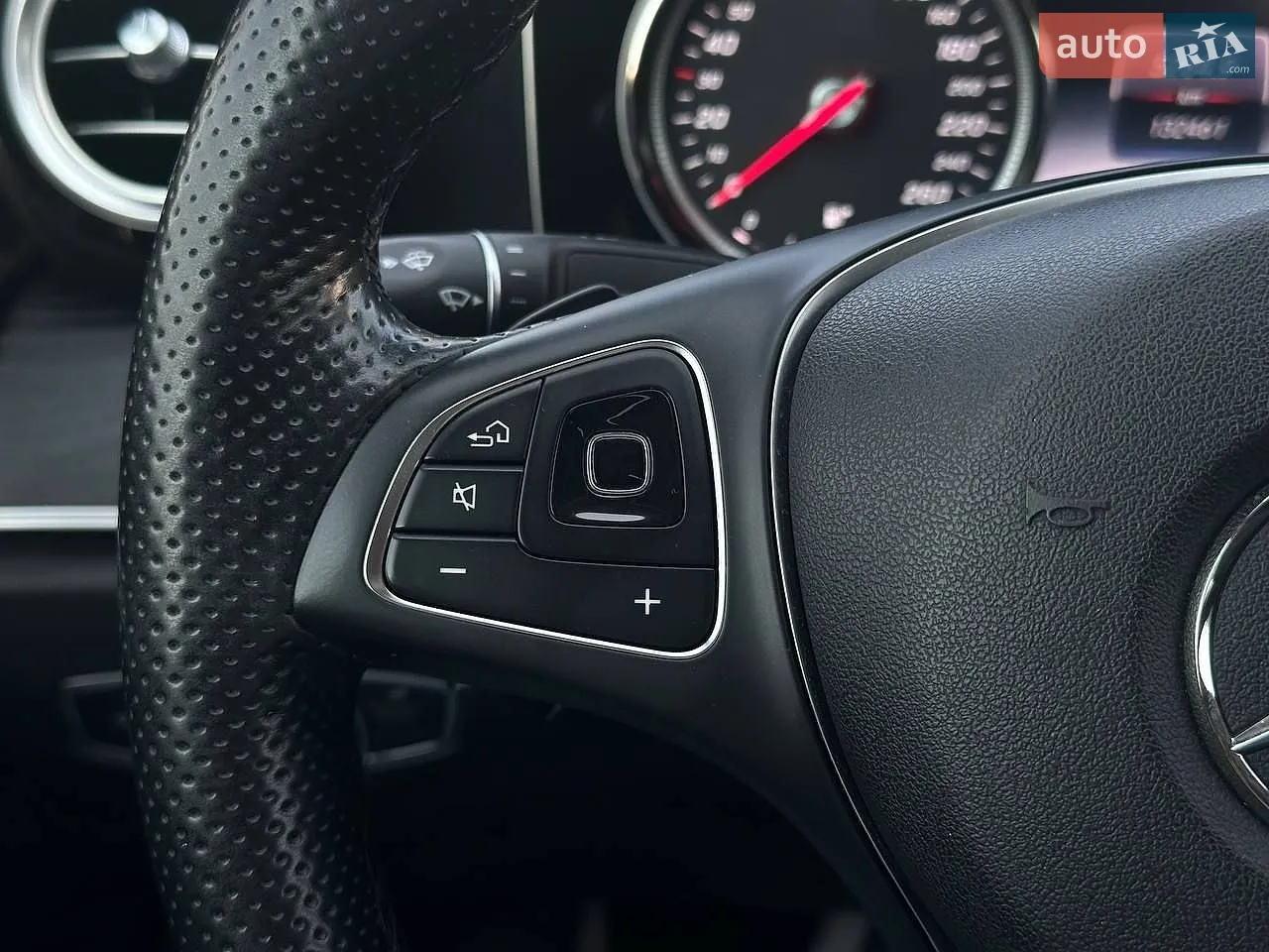 2016 Mercedes-Benz E-klasse - мініатюра 16