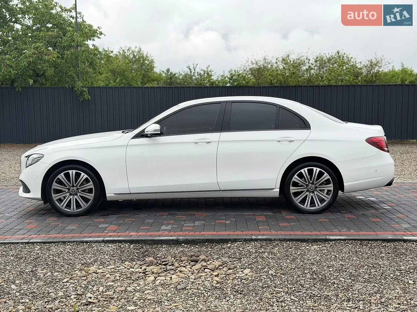 2016 Mercedes-Benz E-klasse - мініатюра 11