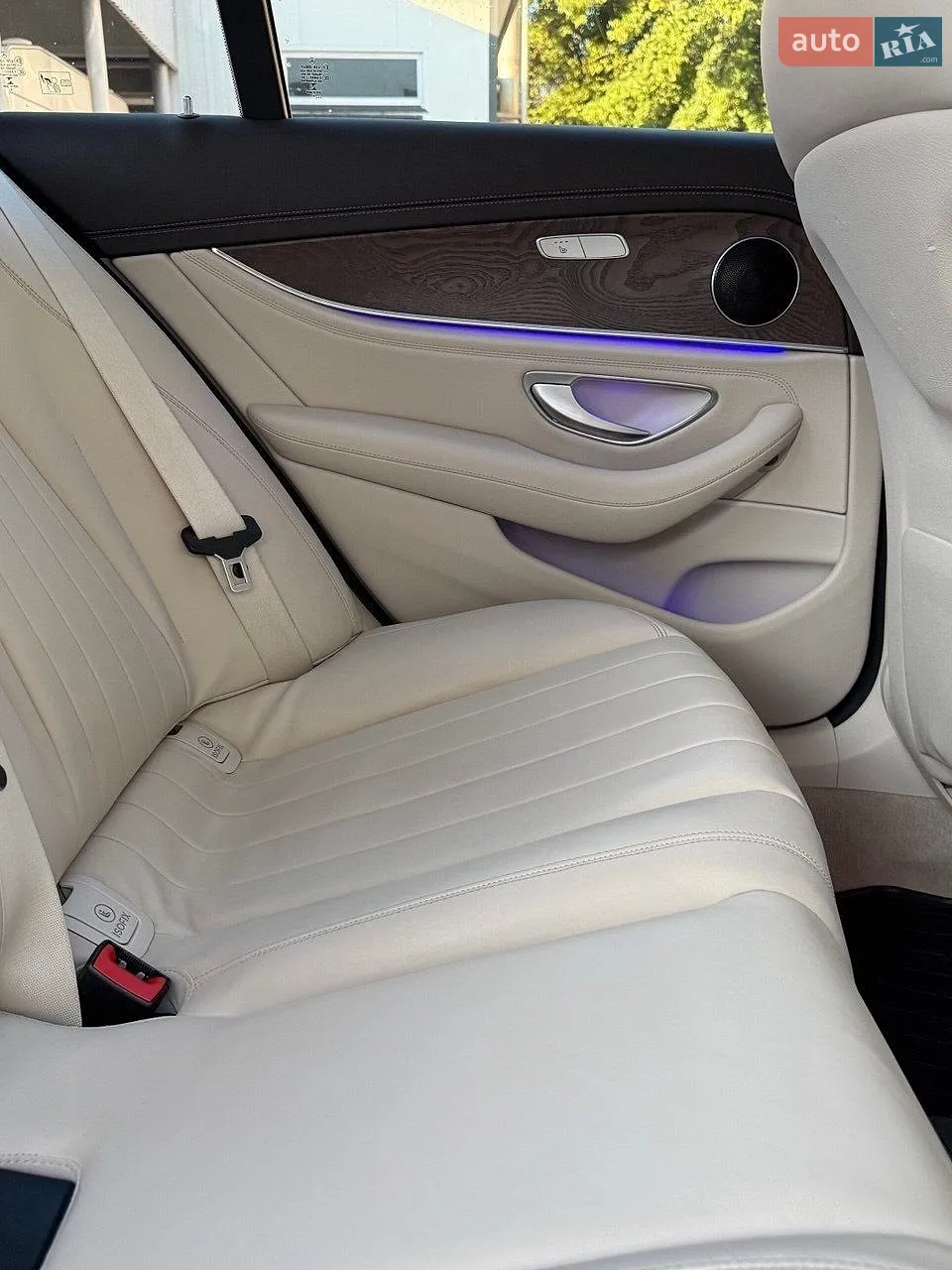 2016 Mercedes-Benz E-klasse - мініатюра 21