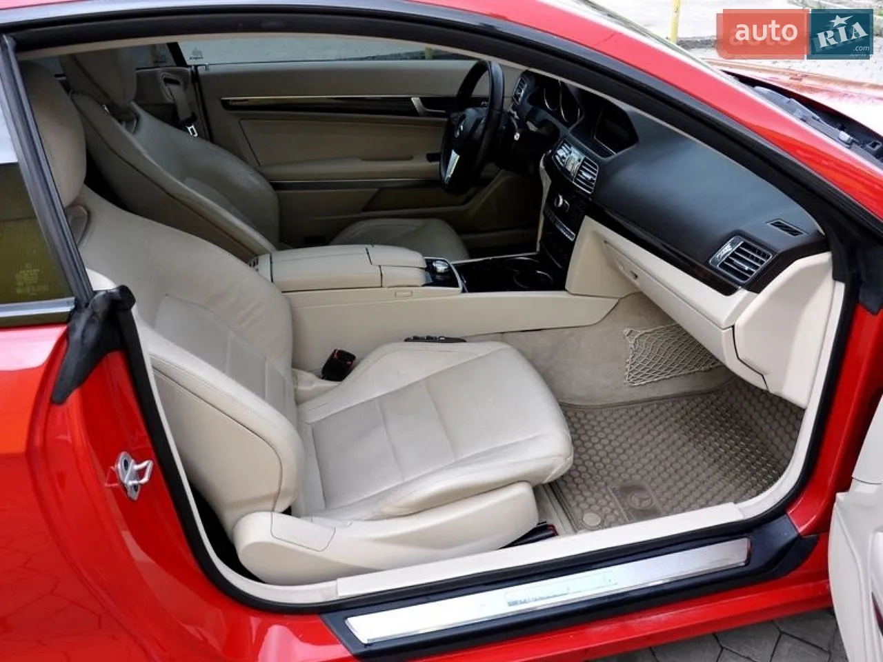2013 Mercedes-Benz E-klasse - мініатюра 14