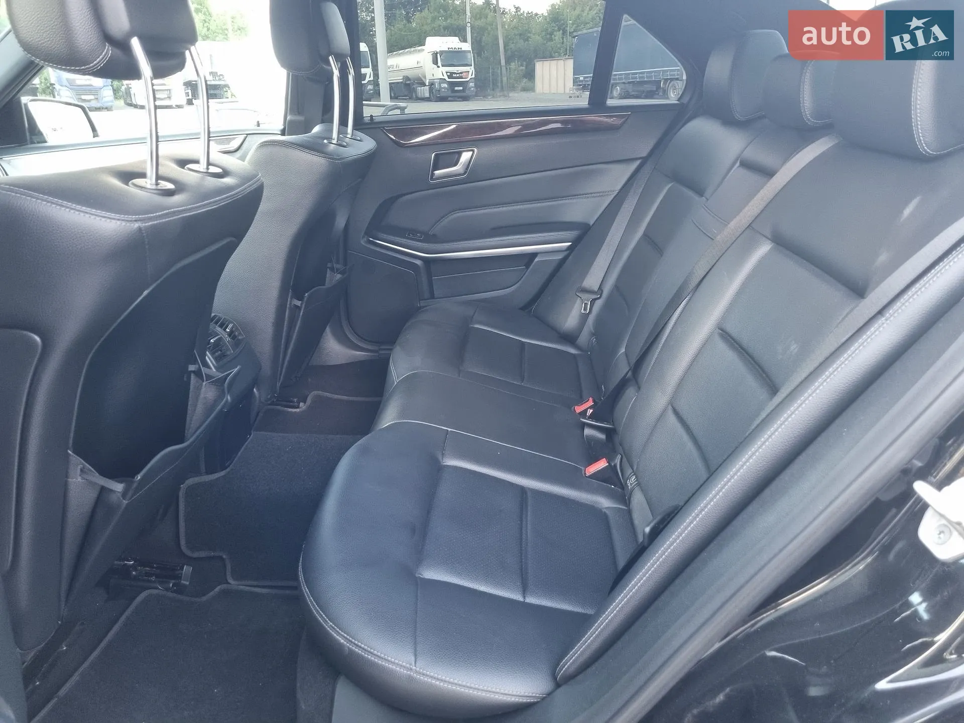 2013 Mercedes-Benz E-klasse - мініатюра 27