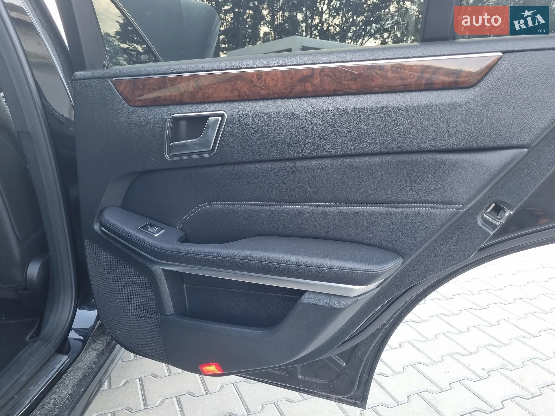 2013 Mercedes-Benz E-klasse - мініатюра 28
