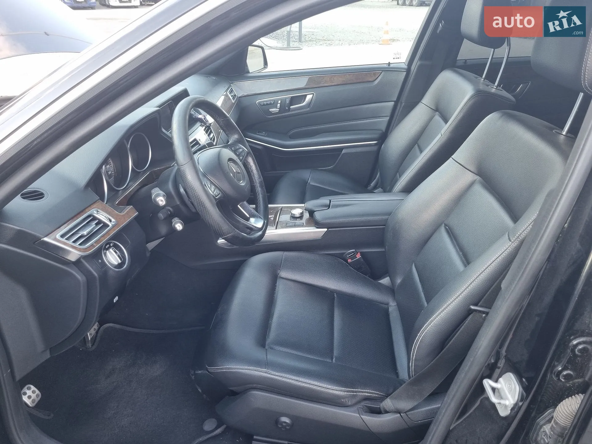2013 Mercedes-Benz E-klasse - мініатюра 33