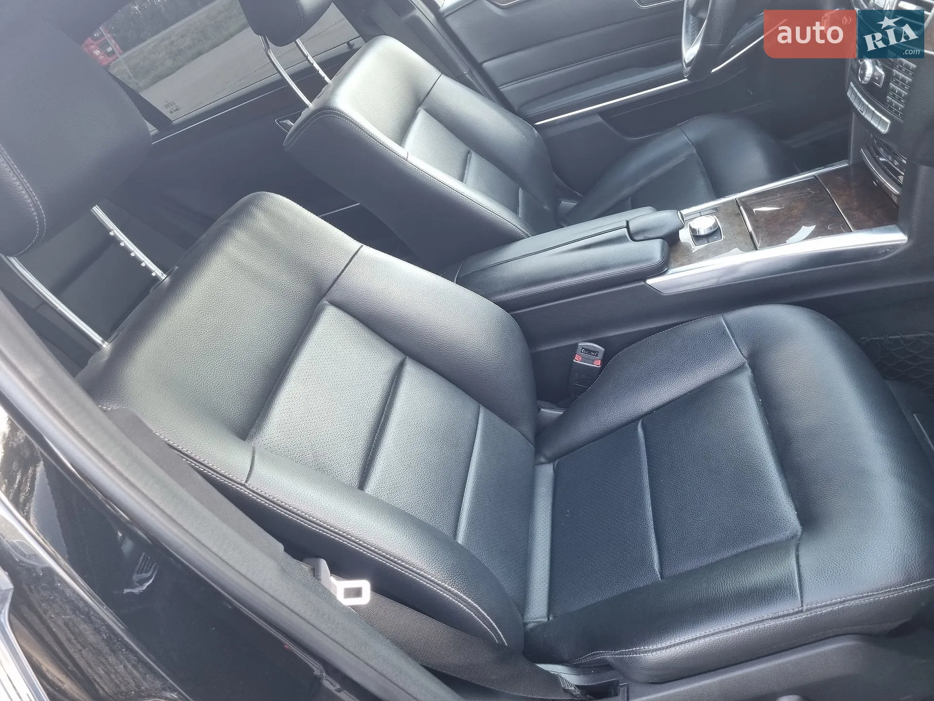 2013 Mercedes-Benz E-klasse - мініатюра 32