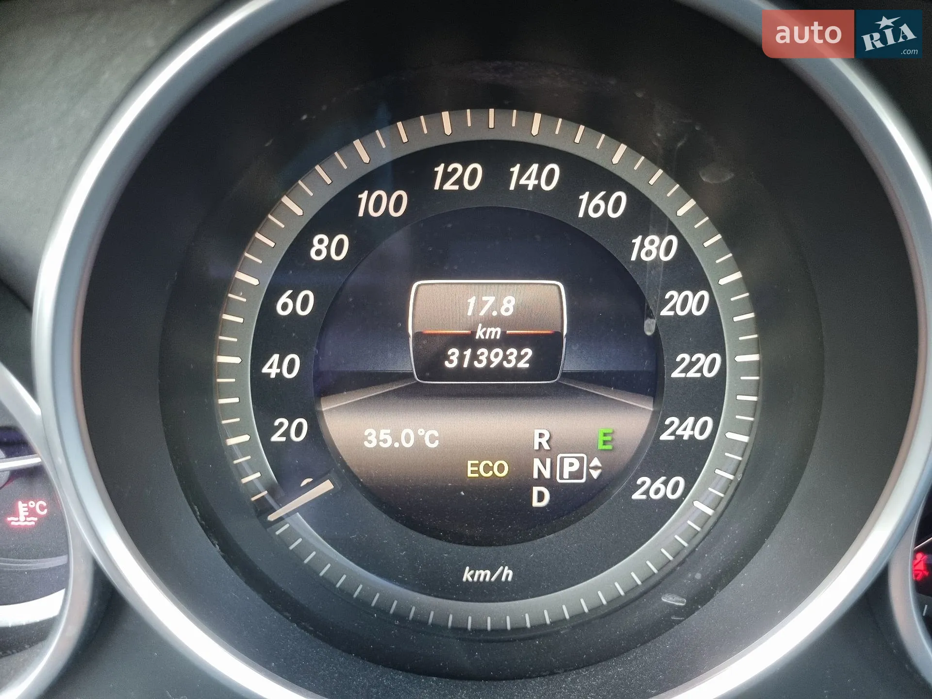2013 Mercedes-Benz E-klasse - мініатюра 34