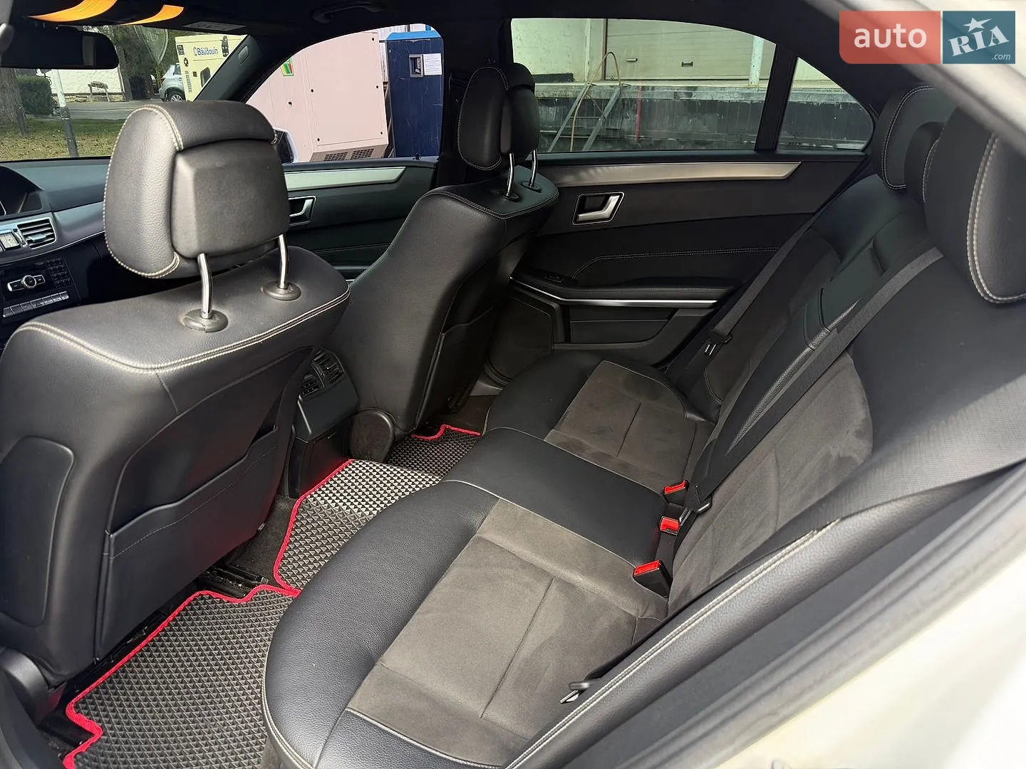2013 Mercedes-Benz E-klasse - мініатюра 17