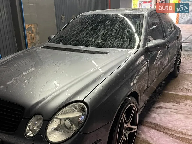 Mercedes-Benz E-Class 2006