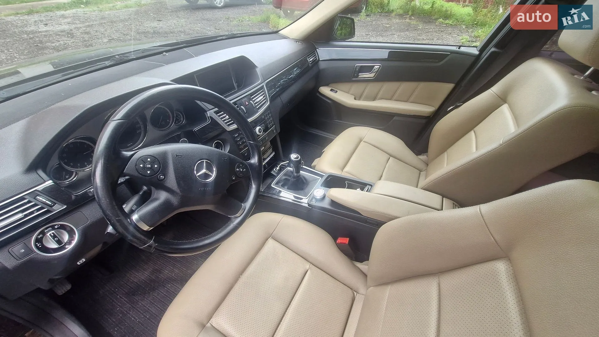 2011 Mercedes-Benz E-klasse - мініатюра 17