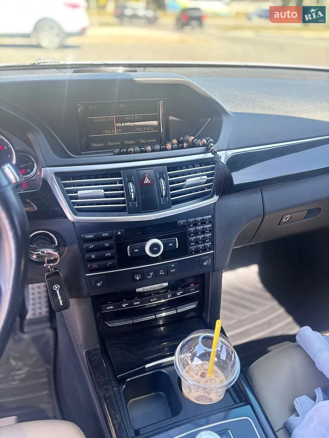 2011 Mercedes-Benz E-klasse - мініатюра 3
