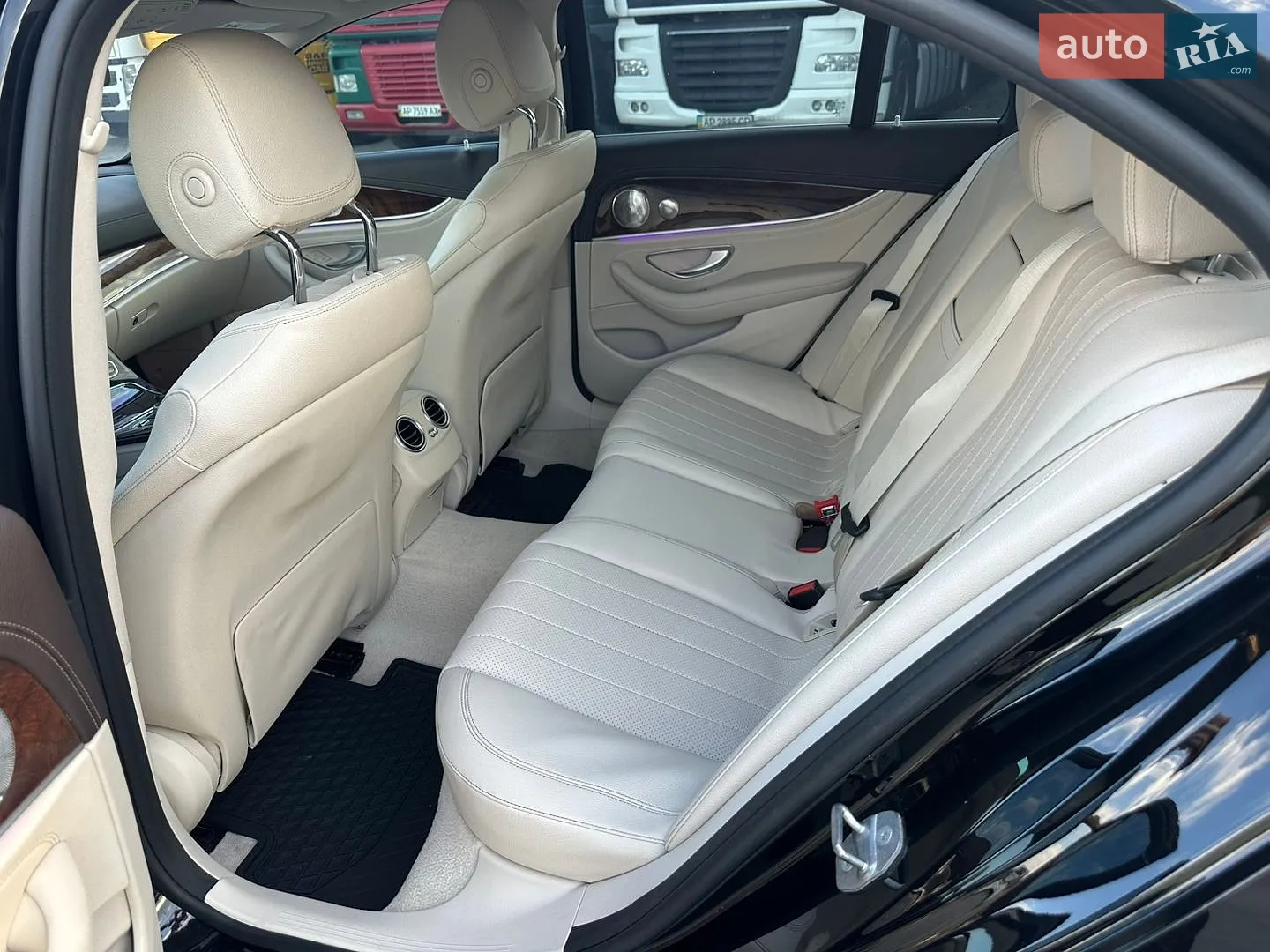 2017 Mercedes-Benz E-klasse - мініатюра 10
