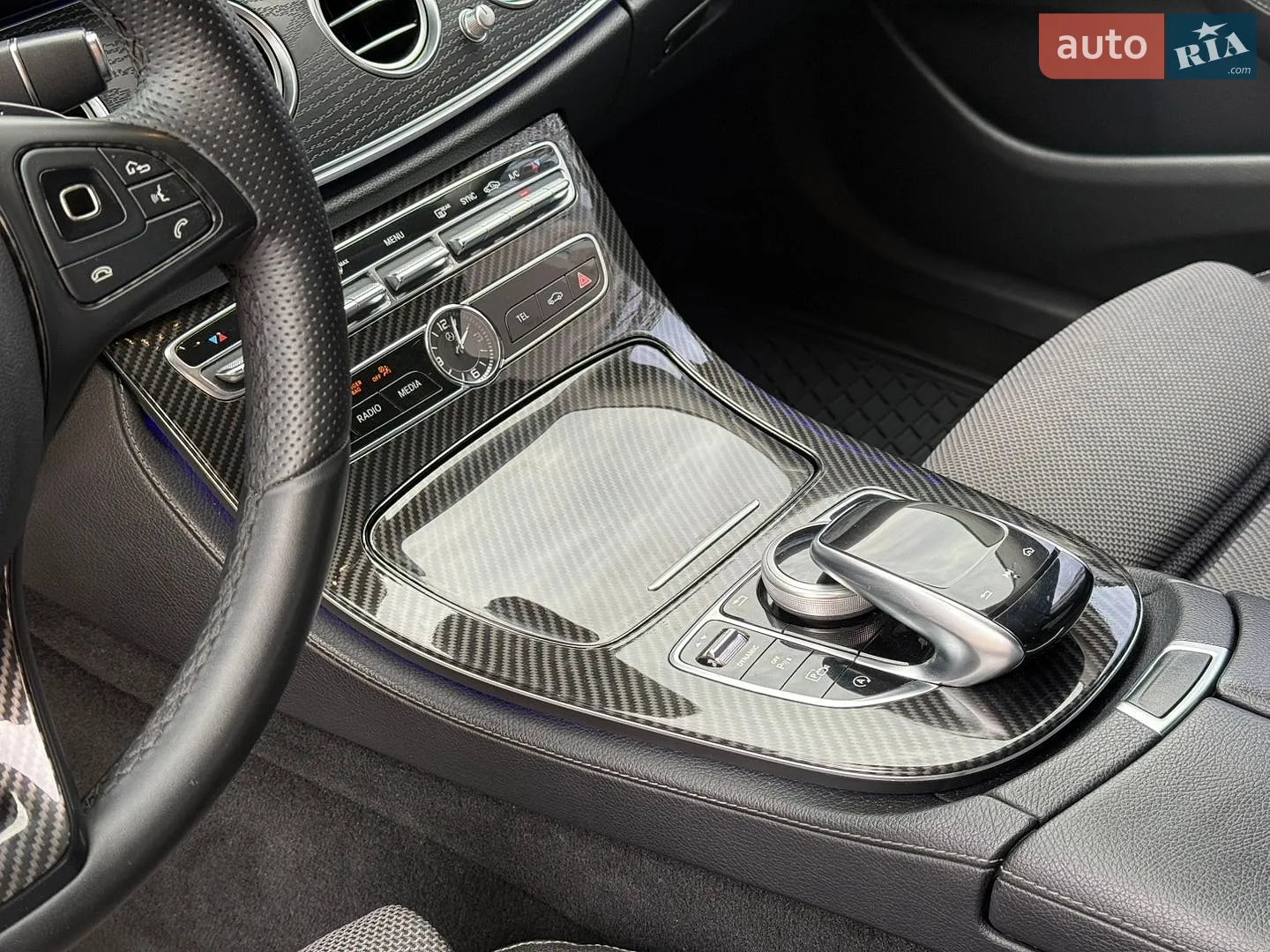 2016 Mercedes-Benz E-klasse - мініатюра 24