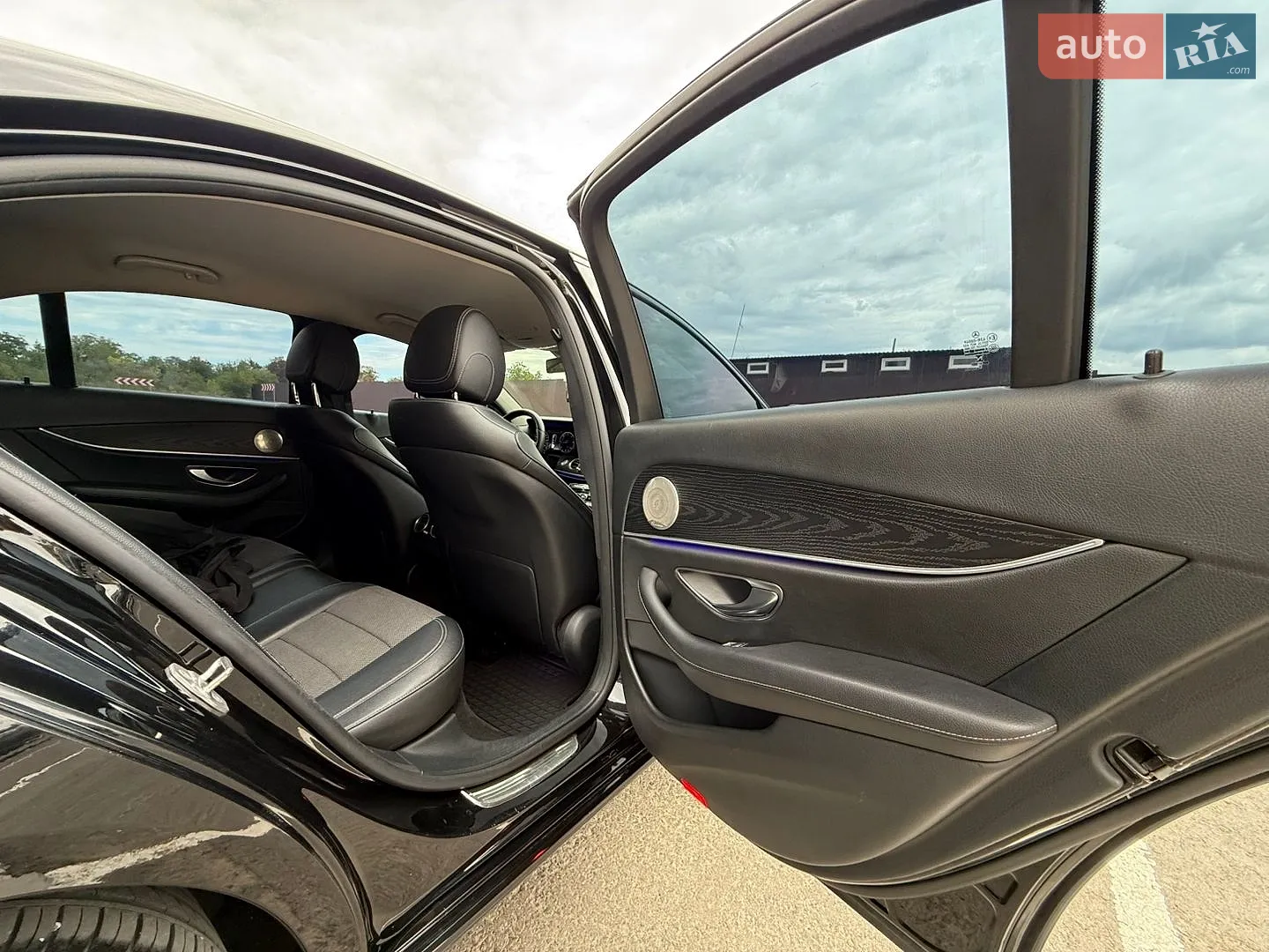 2016 Mercedes-Benz E-klasse - мініатюра 29