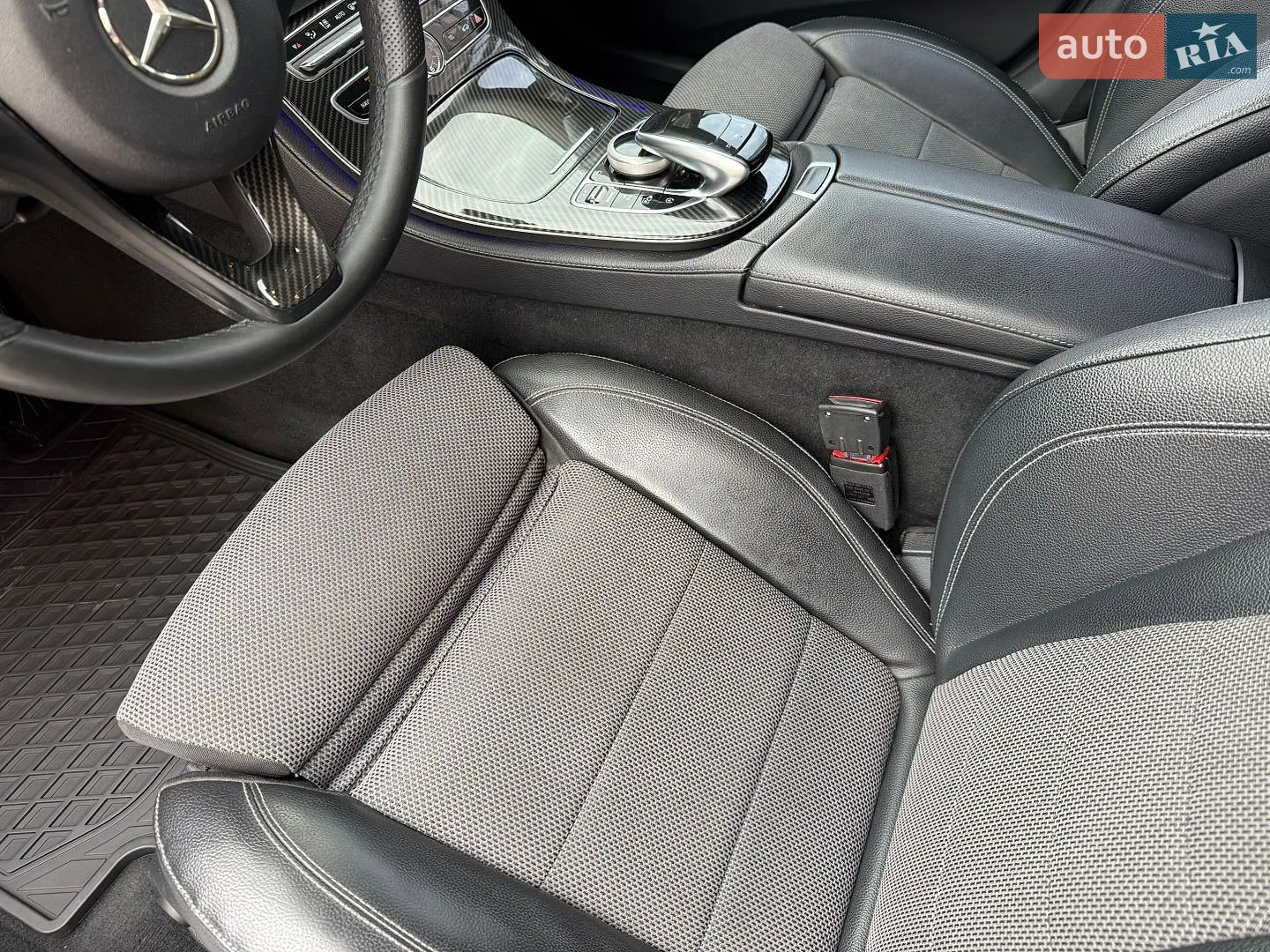 2016 Mercedes-Benz E-klasse - мініатюра 23