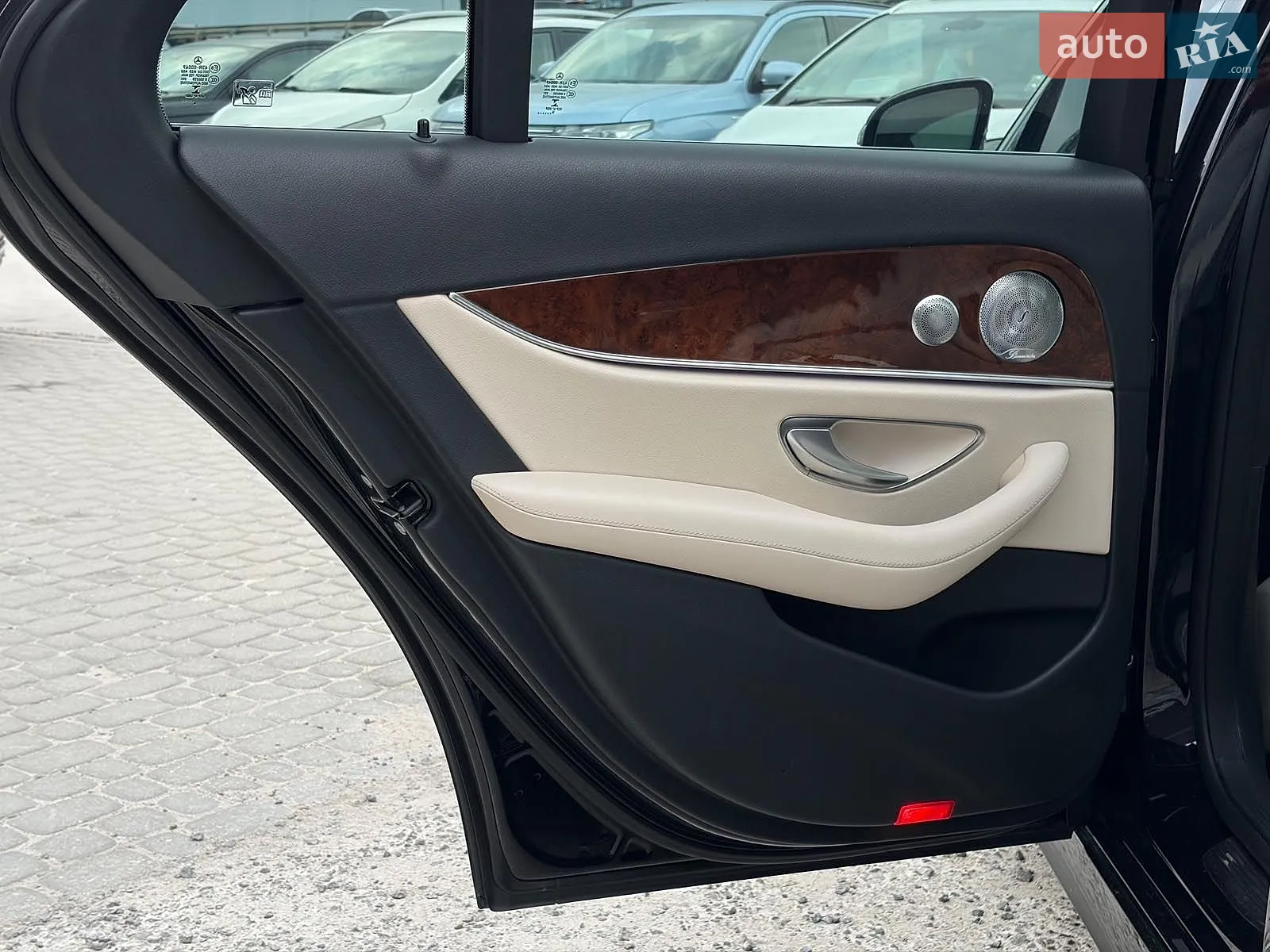 2016 Mercedes-Benz E-klasse - мініатюра 30