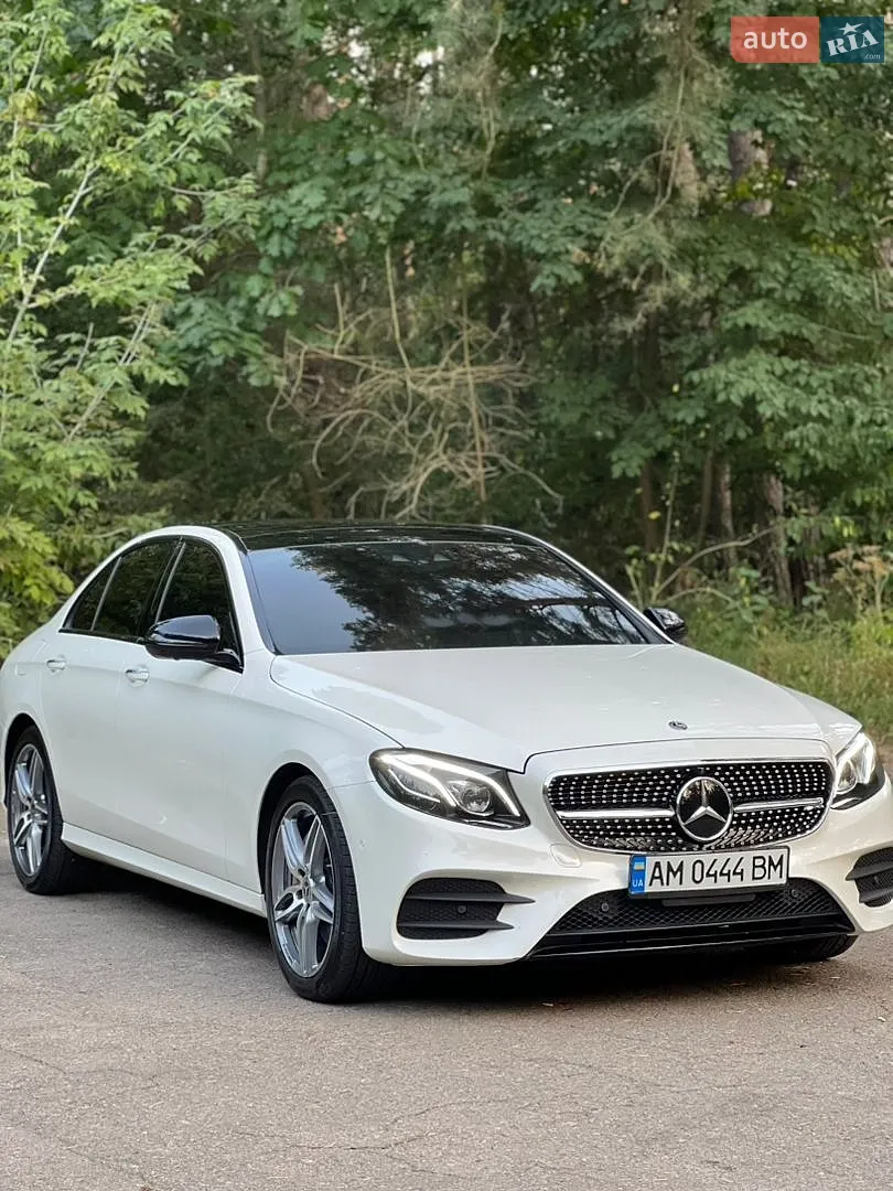 2019 Mercedes-Benz E-klasse - фото 1