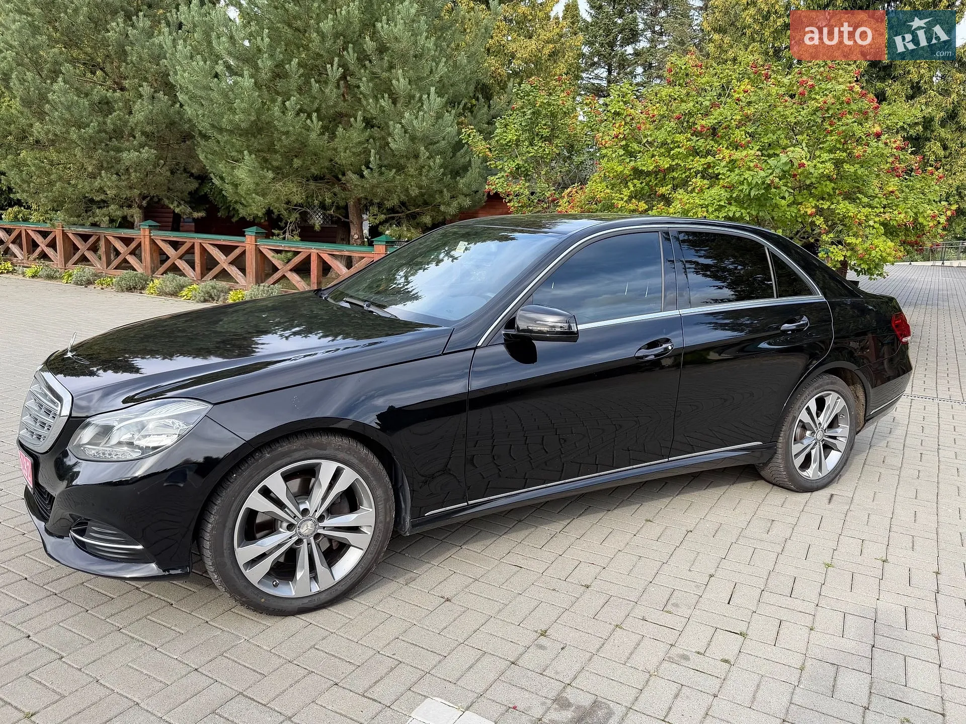 2013 Mercedes-Benz E-klasse - мініатюра 4