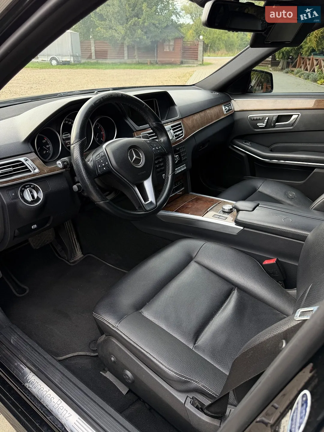 2013 Mercedes-Benz E-klasse - мініатюра 14