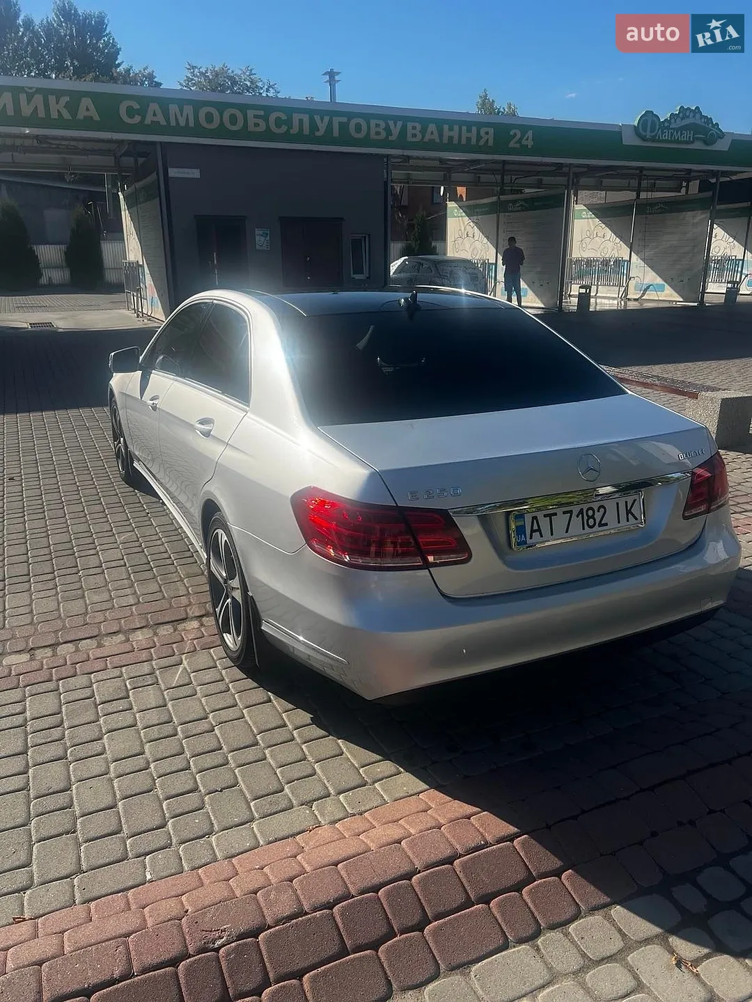 2013 Mercedes-Benz E-klasse - мініатюра 24