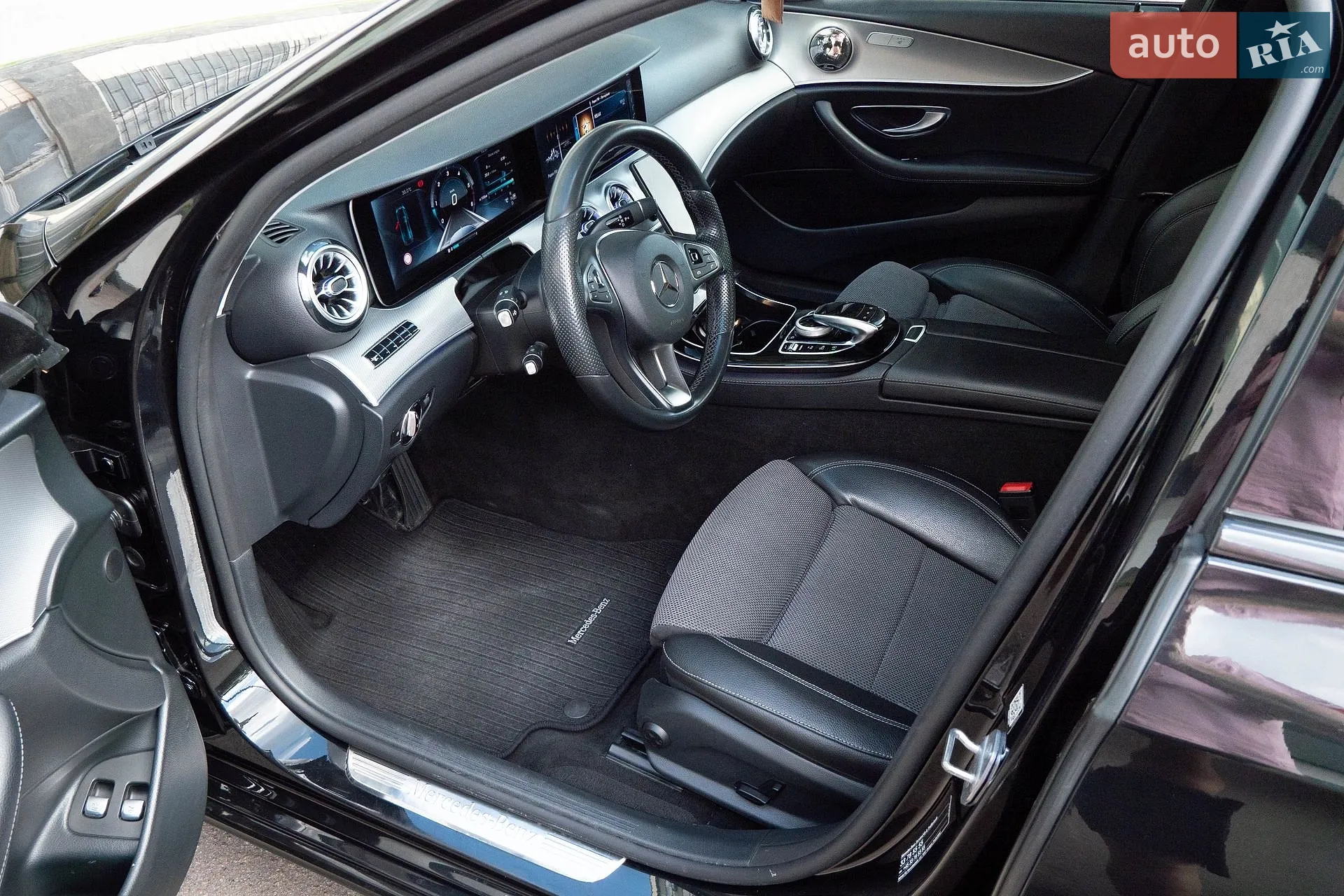 2016 Mercedes-Benz E-klasse - мініатюра 11