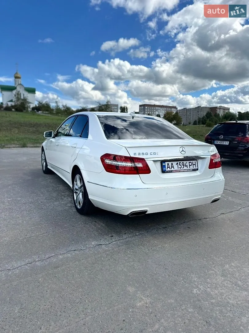 2012 Mercedes-Benz E-klasse - мініатюра 3
