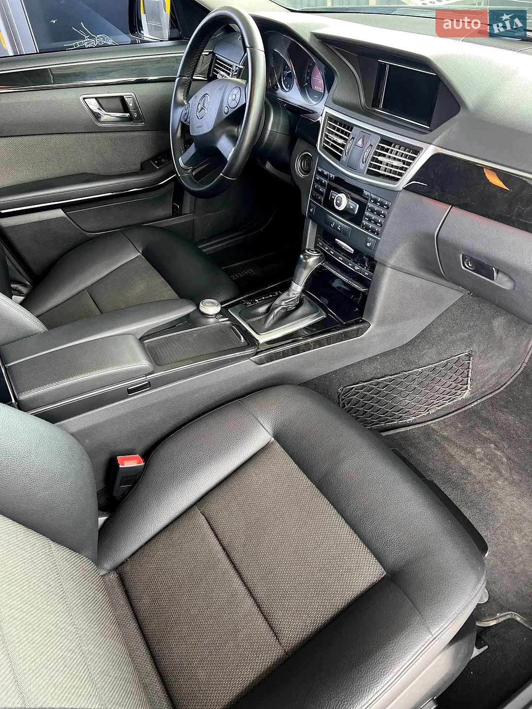 2011 Mercedes-Benz E-klasse - мініатюра 21
