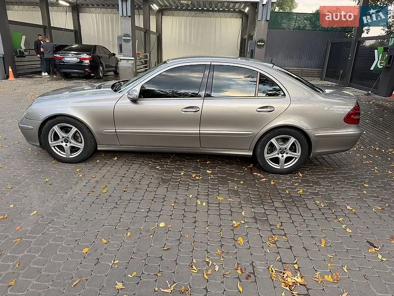 Mercedes-Benz E-Class 2006