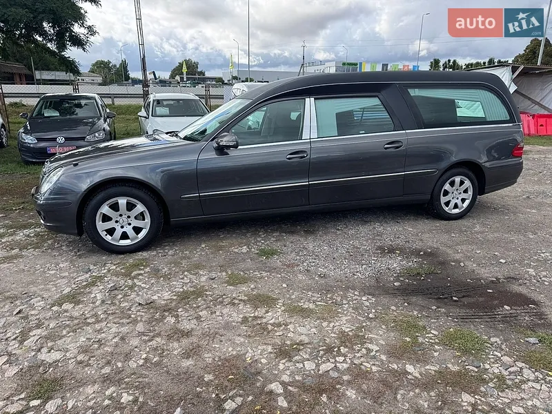 Mercedes-Benz E-Class 2009
